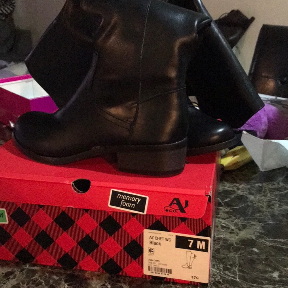 Wide calf boots